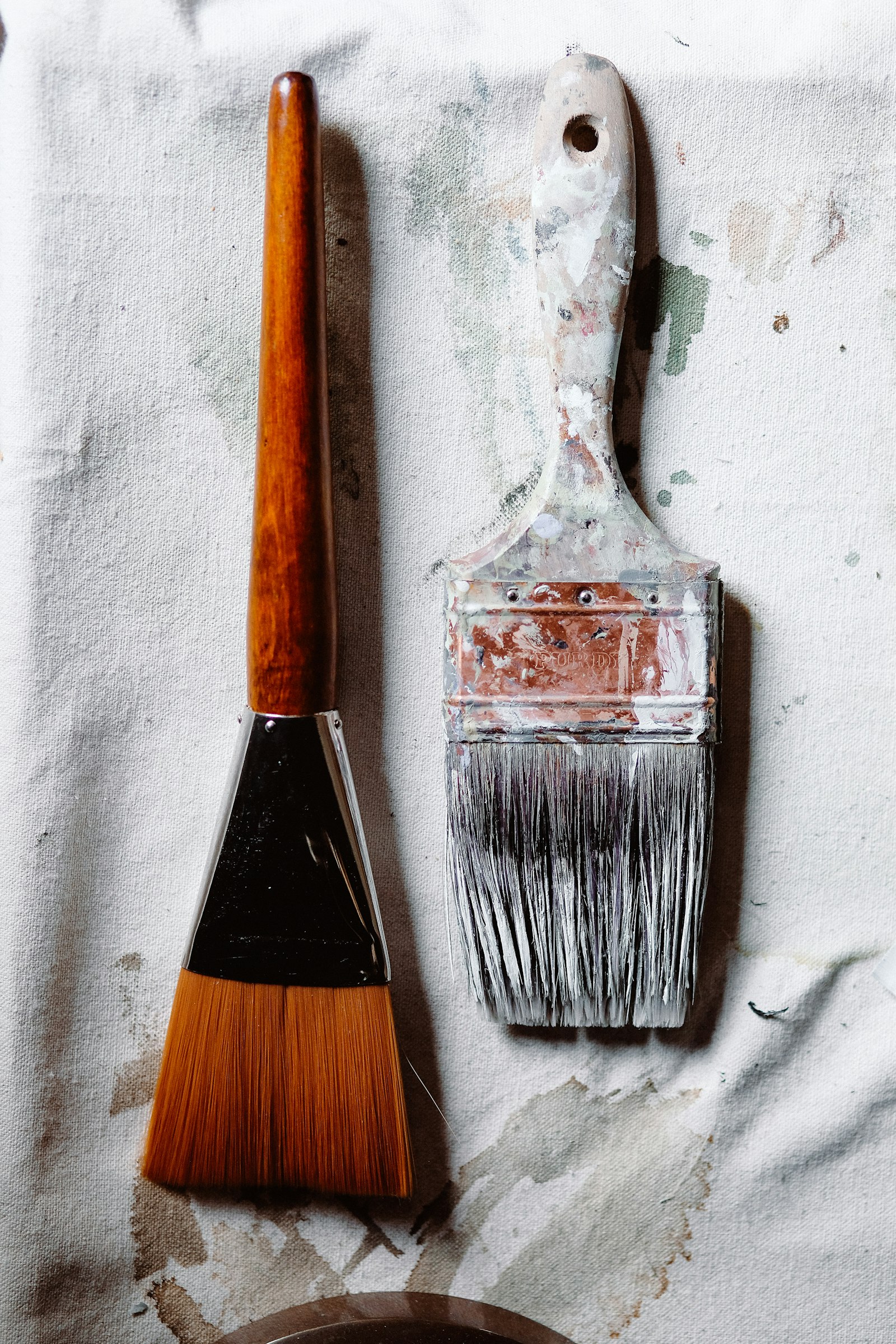 Matériel de peinture pour un chantier à Drancy